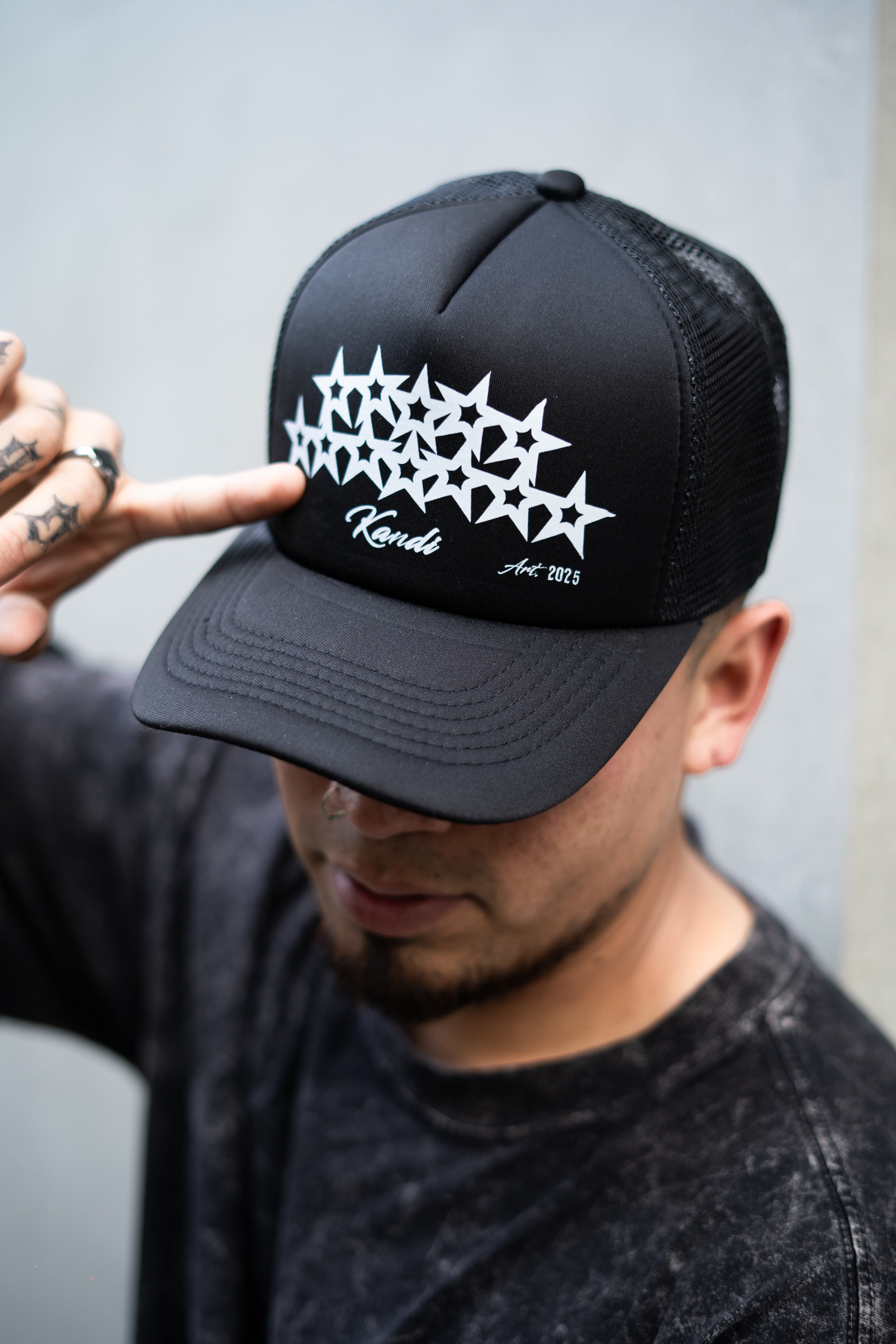 Gorra estrellas kandi