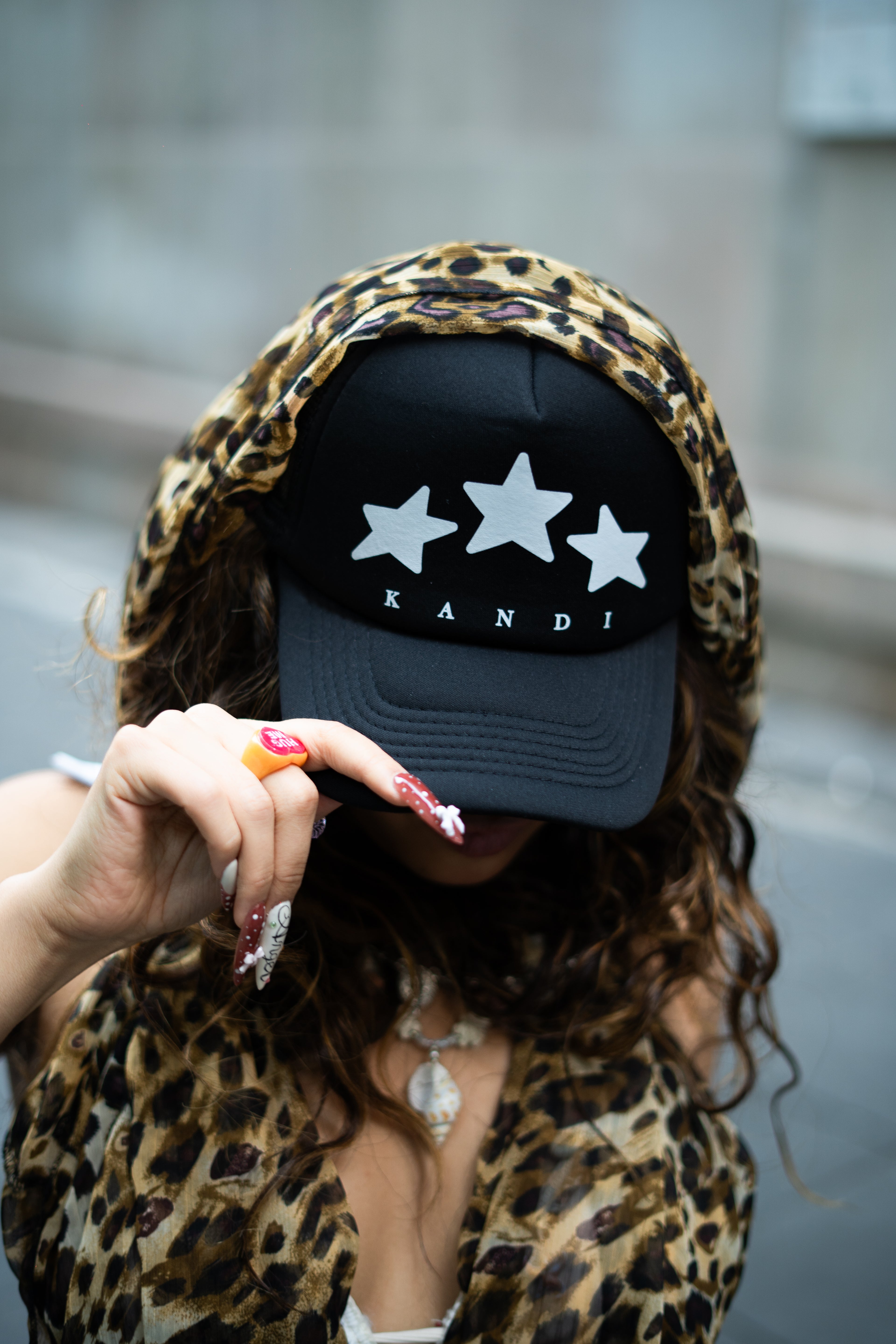 Gorra 3Estrellas Negra Kandi