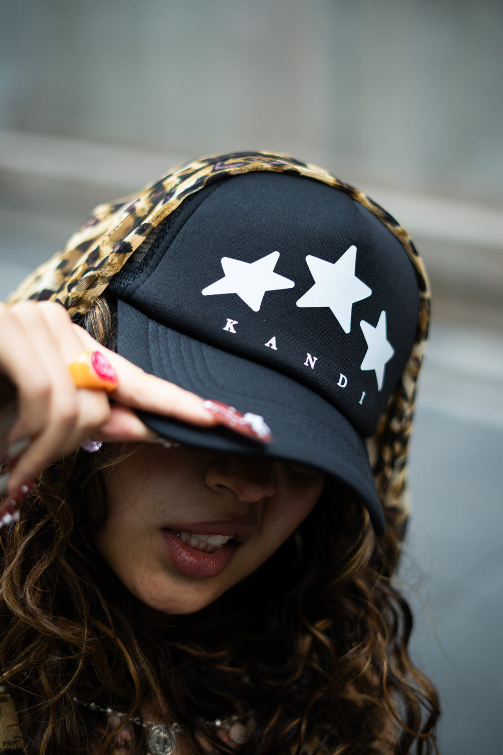 Gorra 3Estrellas Negra Kandi