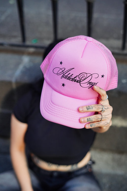 Gorra Addictive Drugs pink kandi