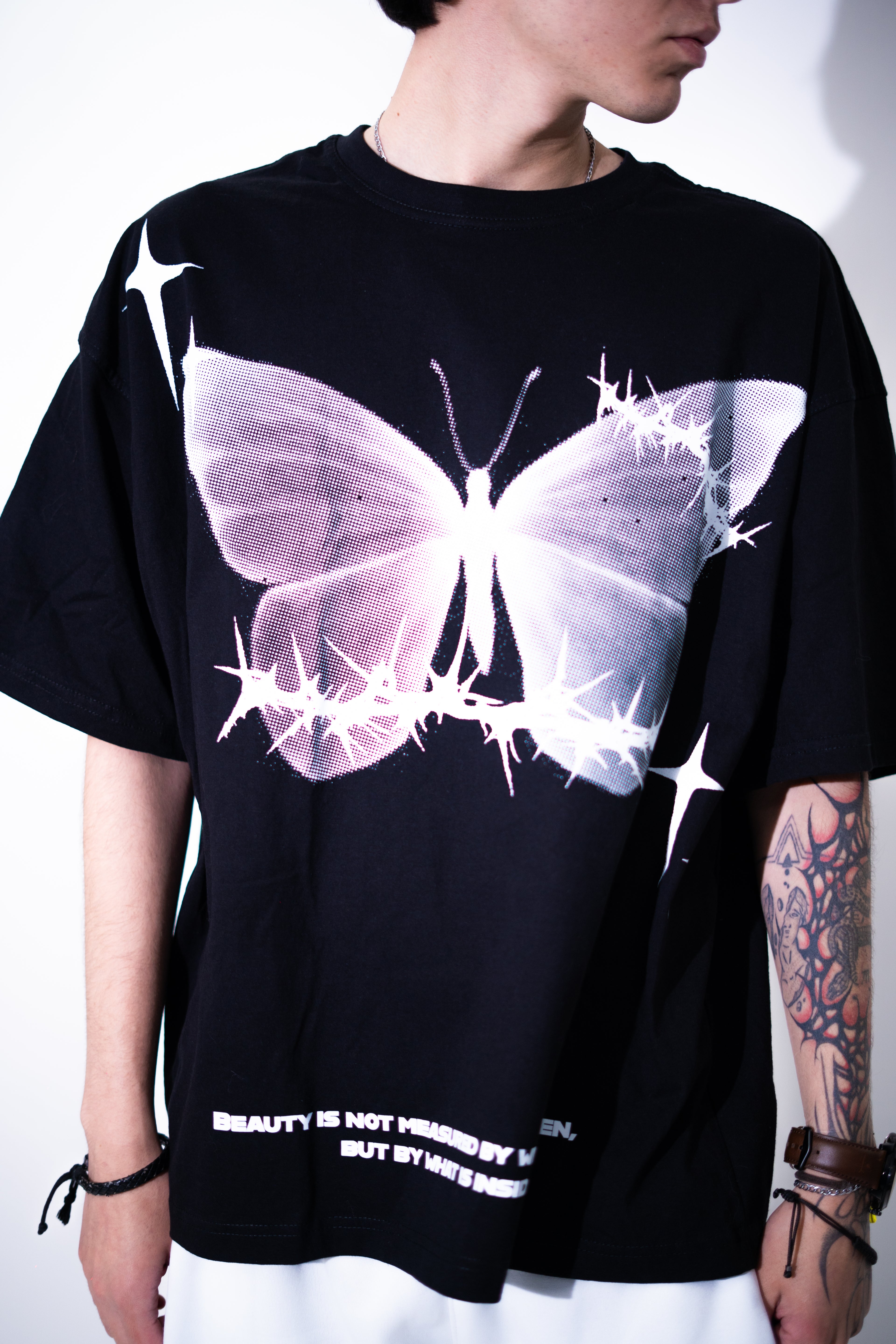 Playera Mariposa Overzised kandi