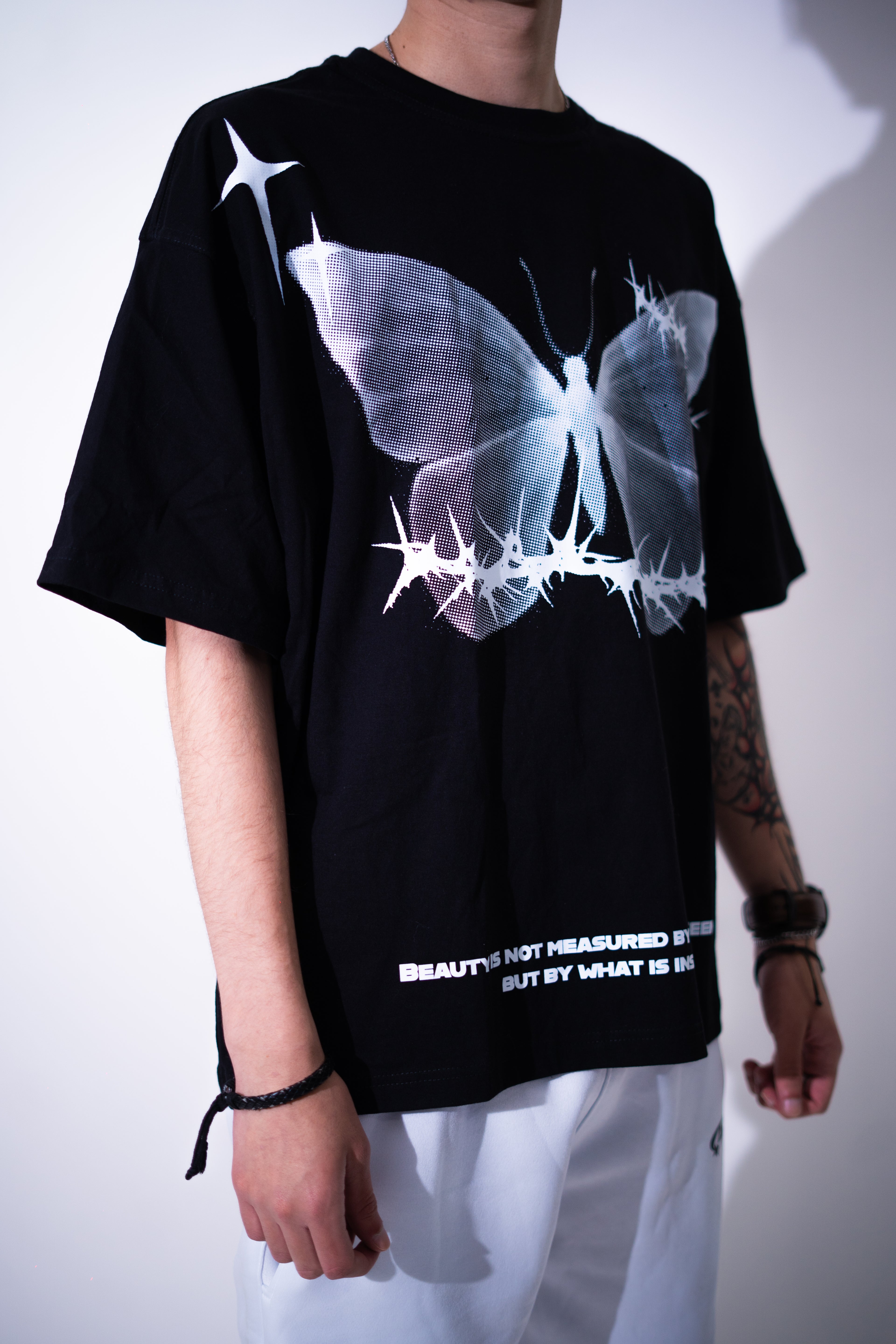 Playera Mariposa Overzised kandi