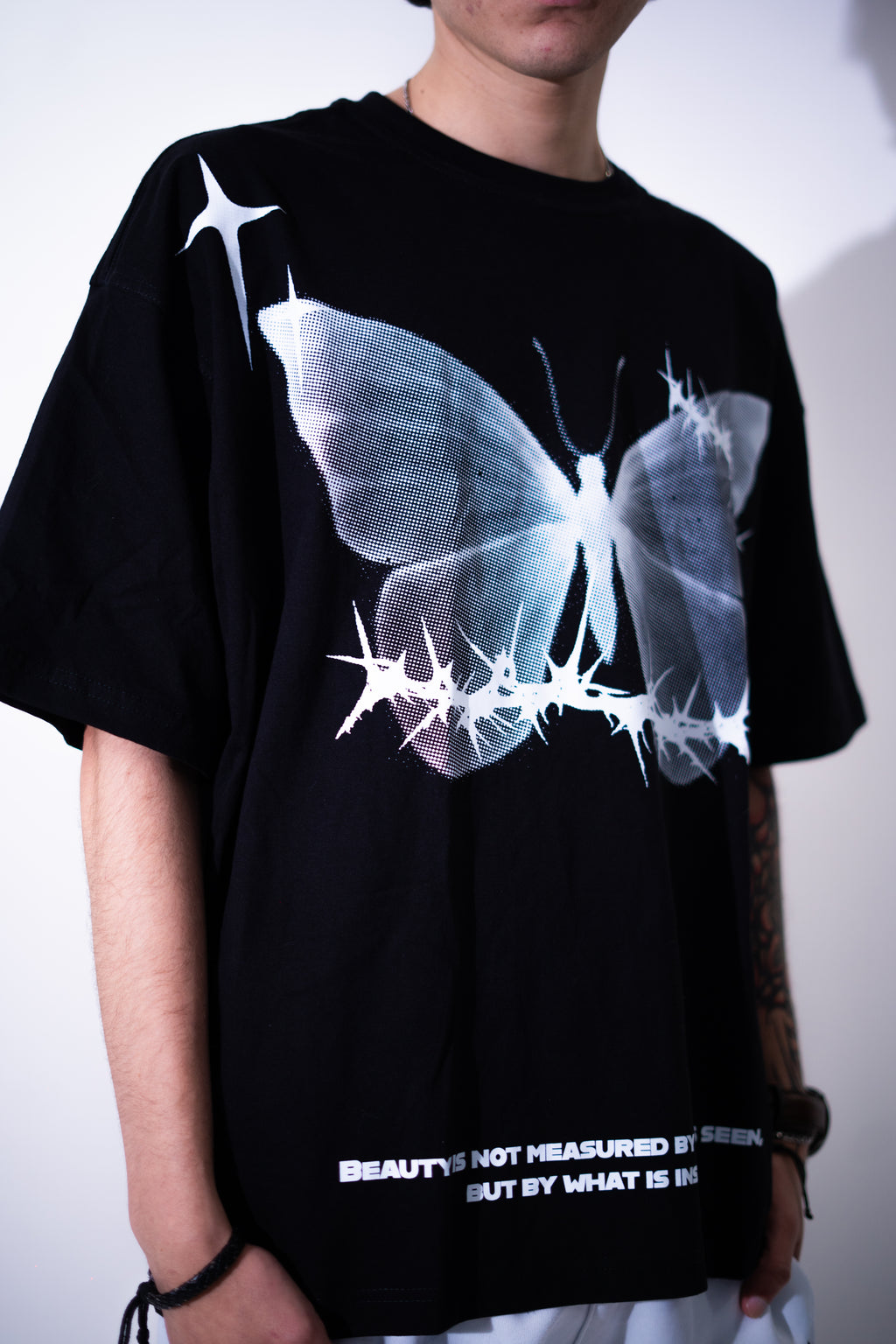 Playera Mariposa Overzised kandi