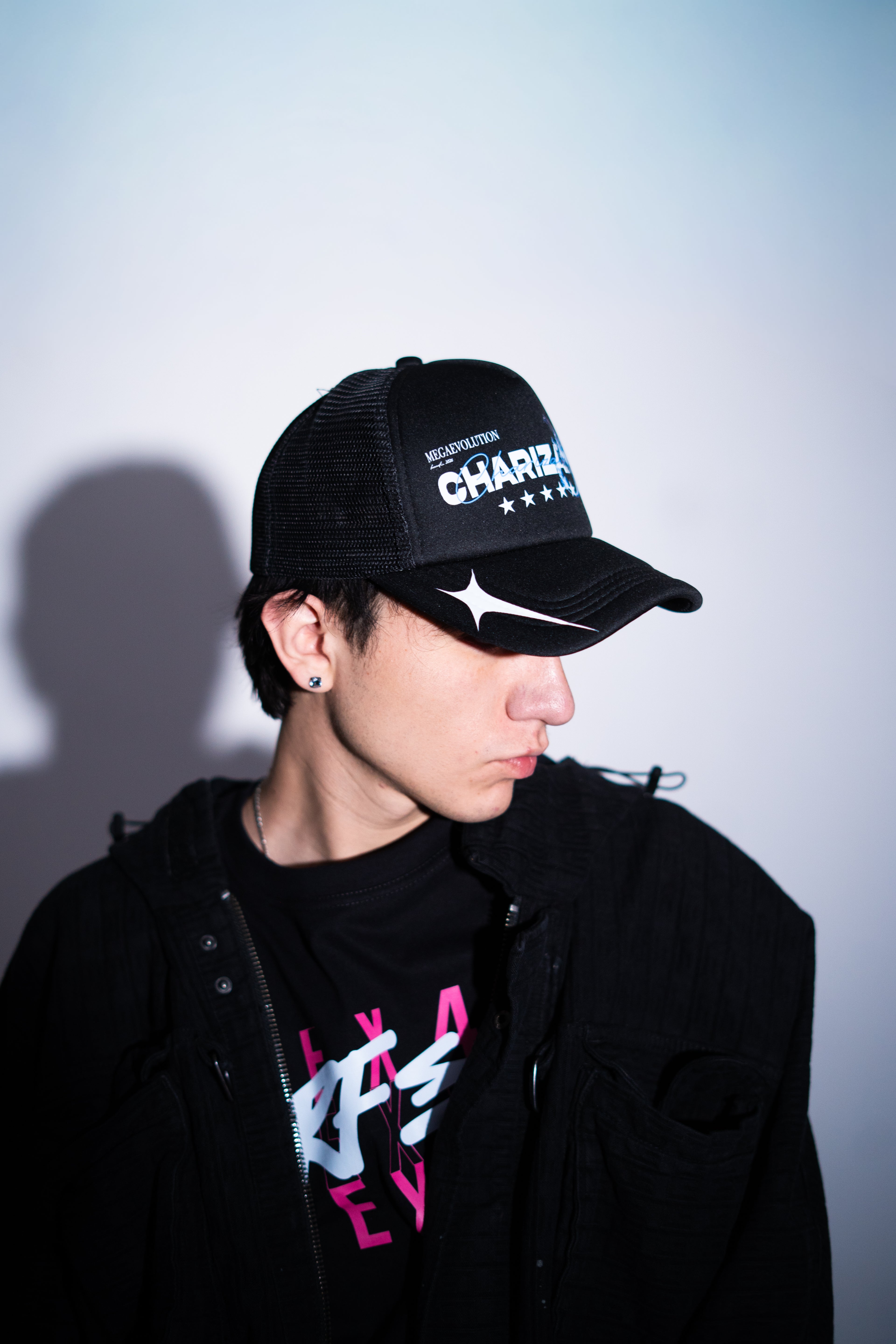 Gorra megacharizard negra kandi