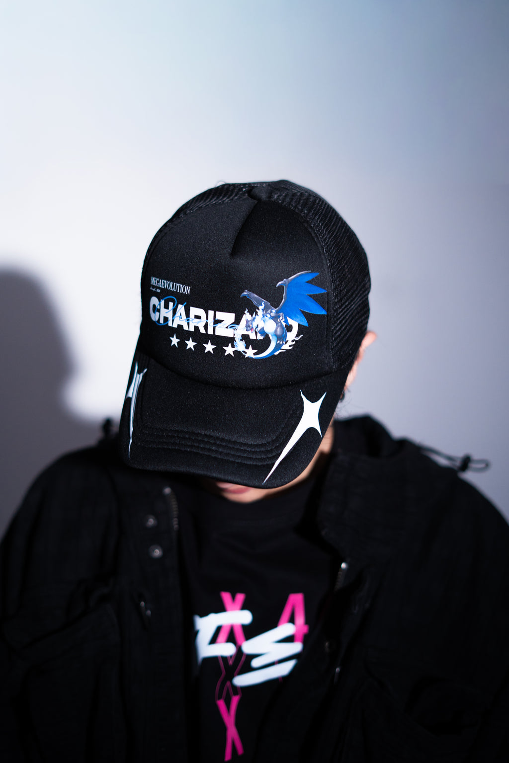 Gorra megacharizard negra kandi