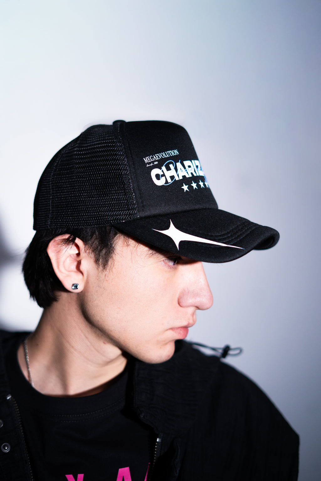 Gorra megacharizard negra kandi