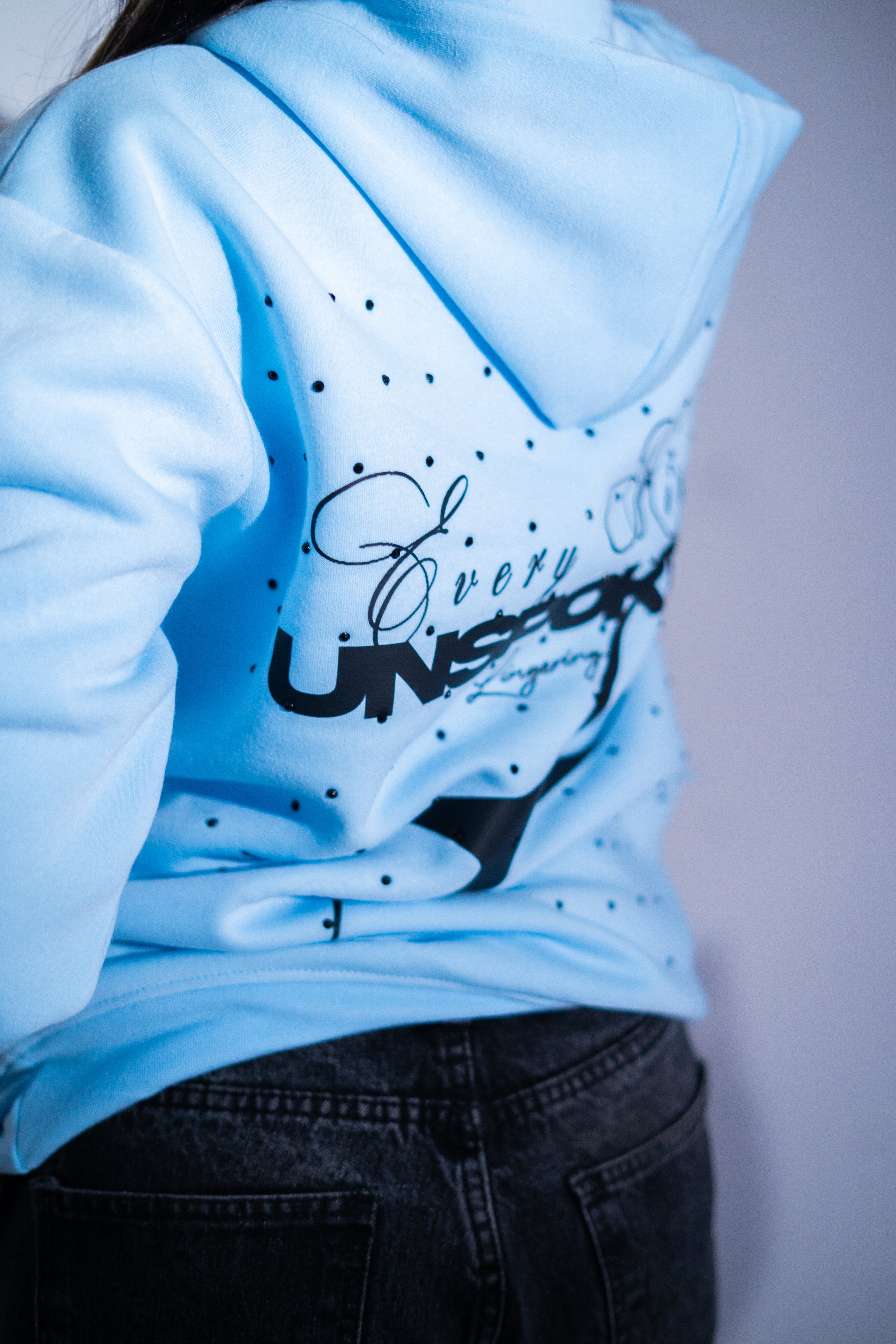 Hoodie everykiss azul kandi