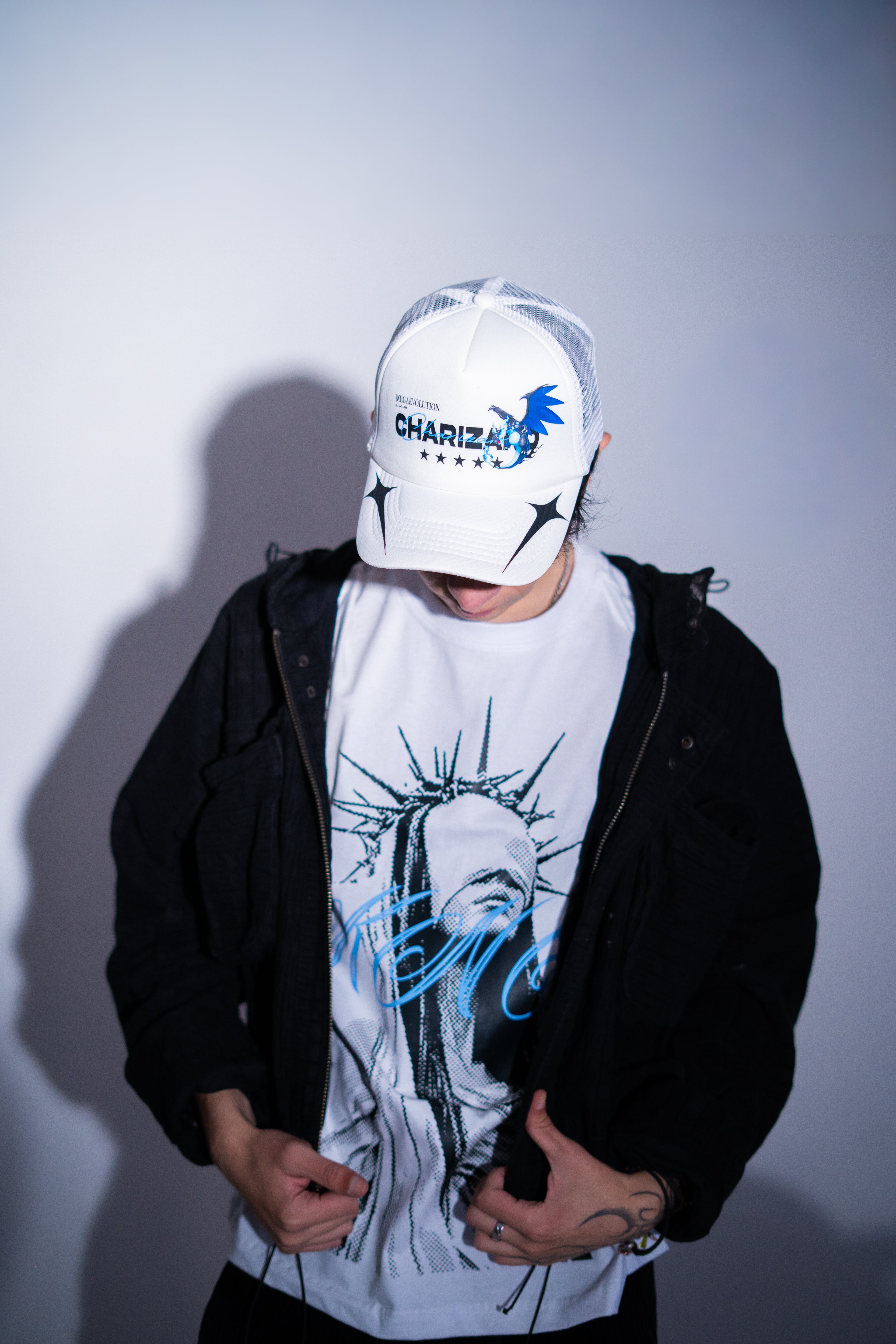 Gorra Megacharizard blanca kandi