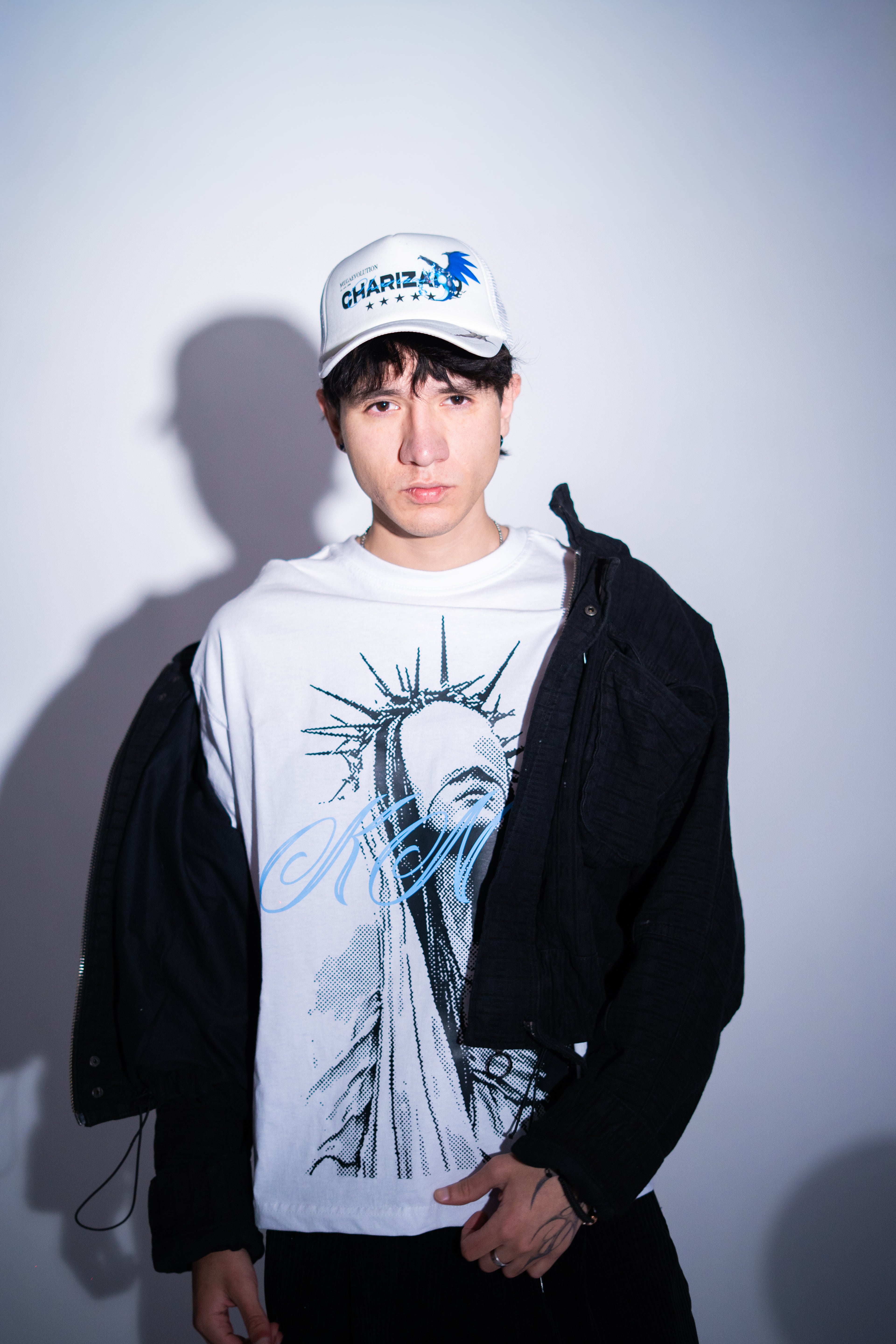 Gorra Megacharizard blanca kandi
