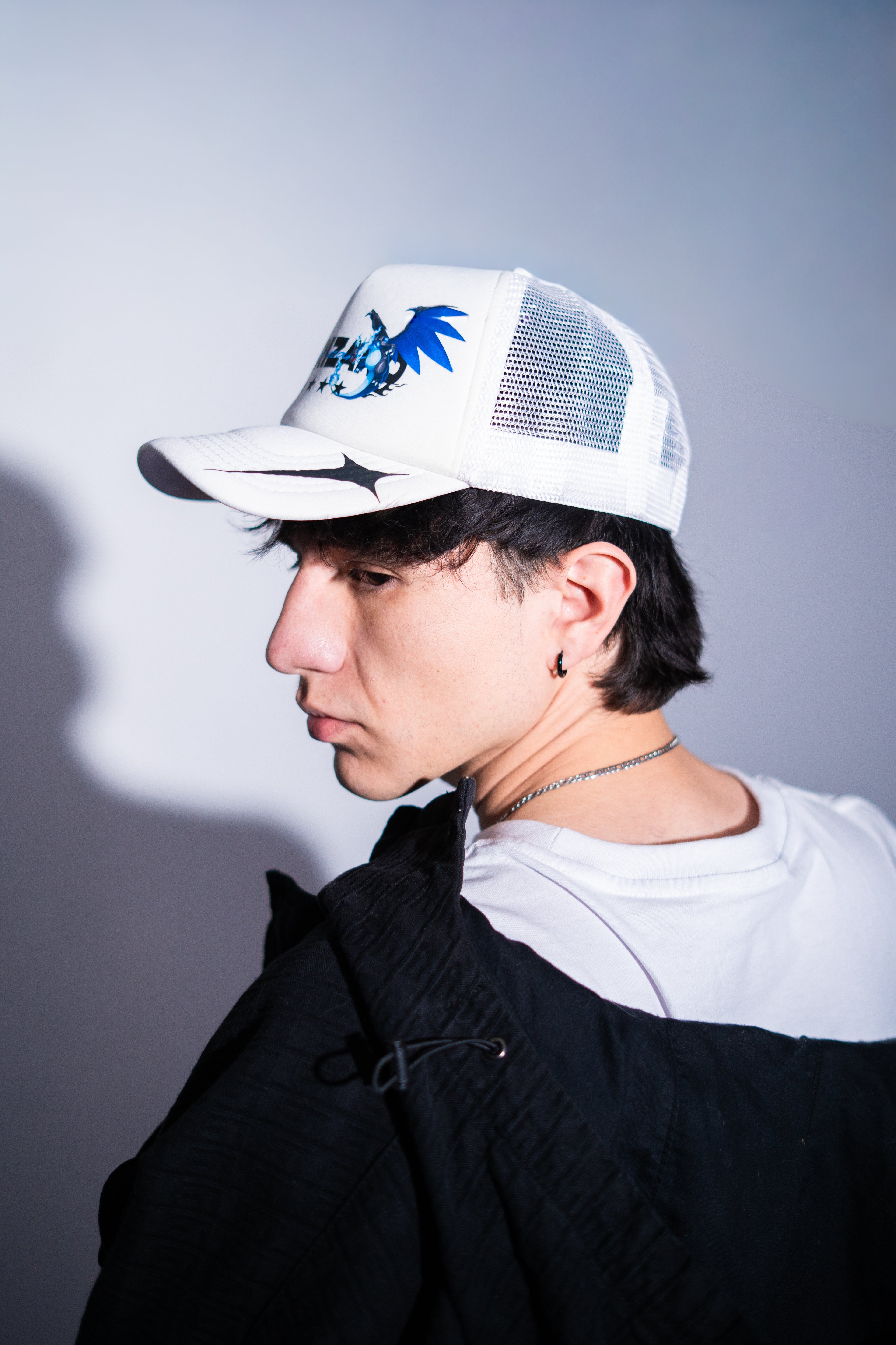 Gorra Megacharizard blanca kandi