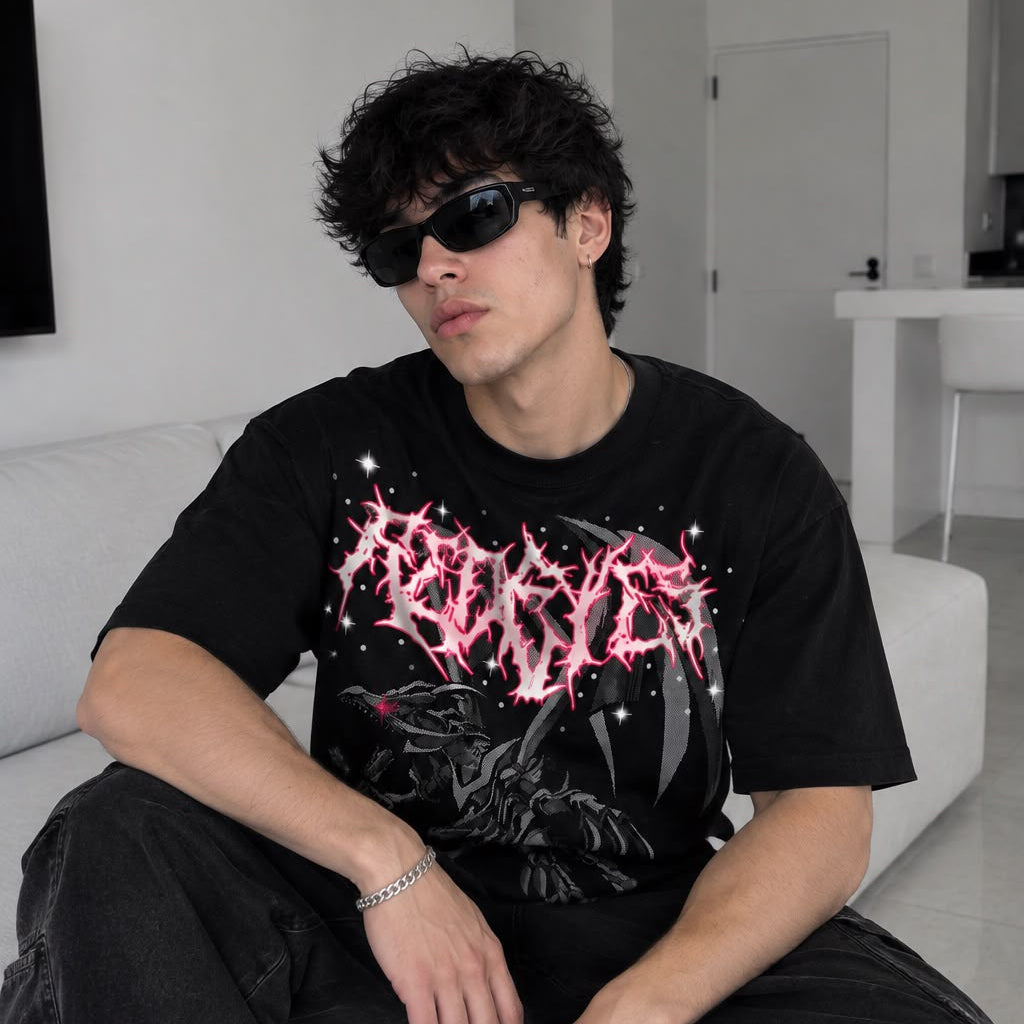 Playera Oversize Red Eyes Kandi Con pedreria Brillante