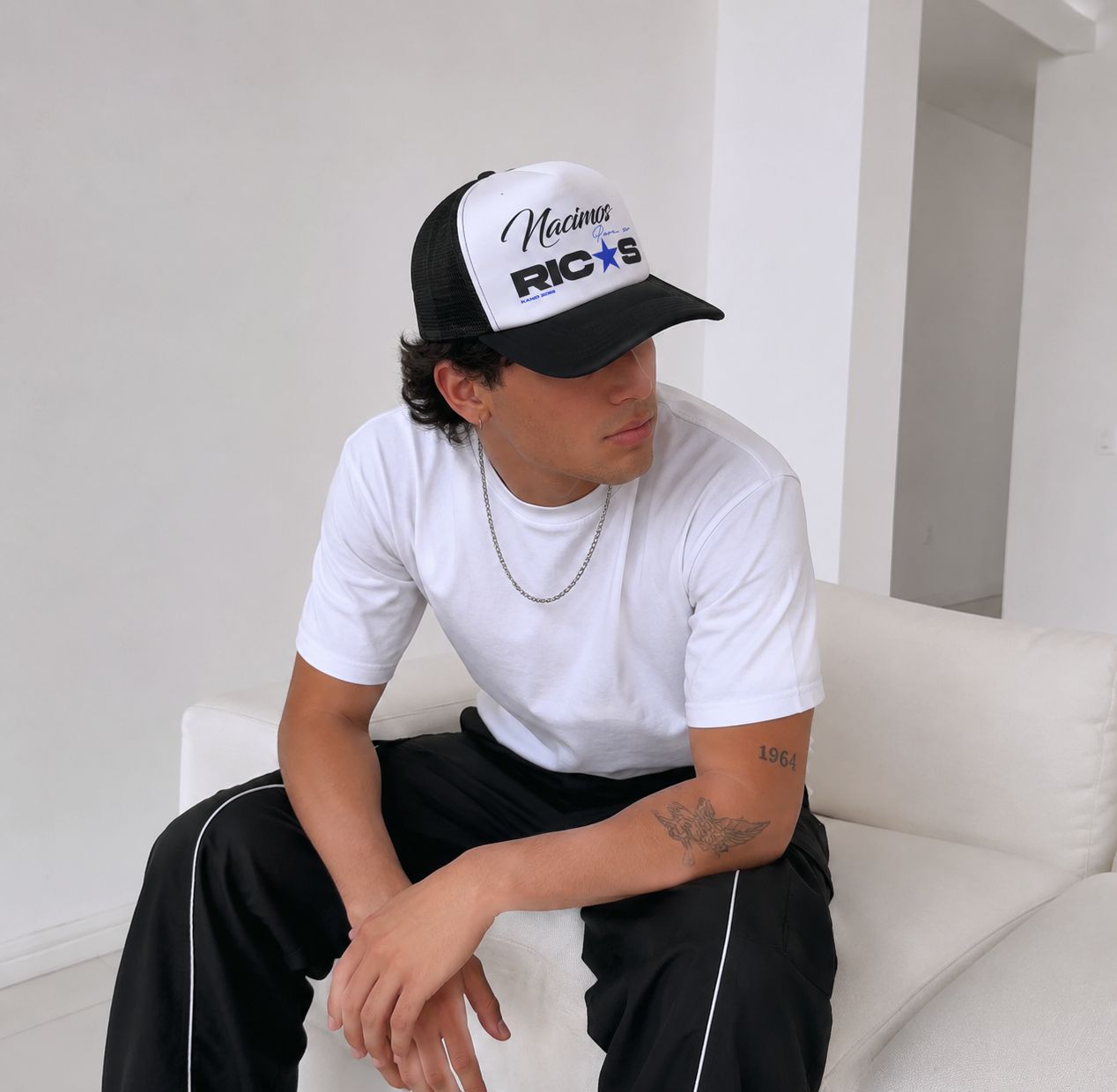 Gorra Trucker Y2k Kandi Nacimos Para Ser Ricos Unitalla