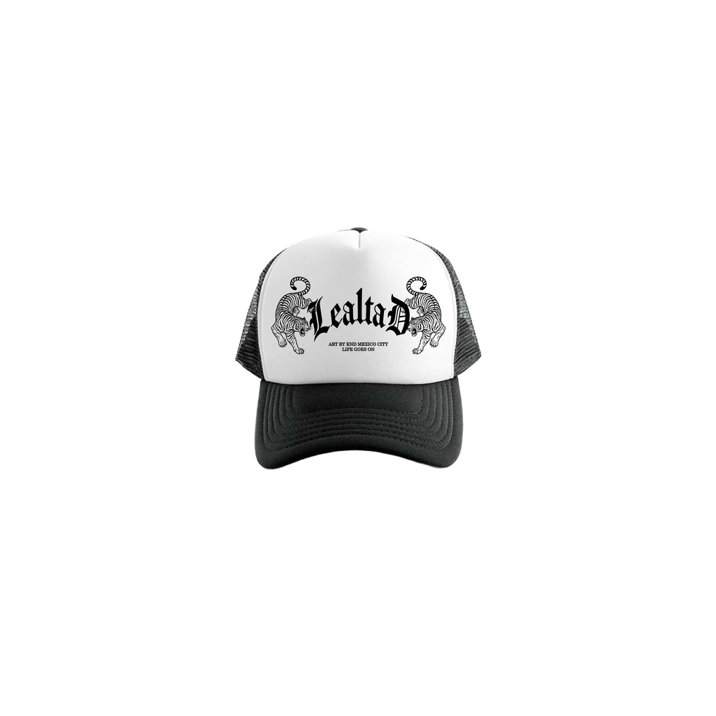 Gorra Lealtad Negro con blanco kandi